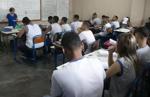 Governo do Mato Grosso do Sul vai combater ‘bullying’ nas escolas com cirurgia plástica