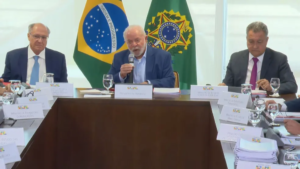 Em meio a discussão sobre meta fiscal, Lula diz que ‘dinheiro bom é dinheiro transformado em obra’