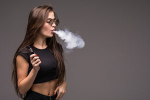 Anvisa tem maioria para manter proibição de cigarros eletrônicos