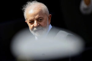 Lula pede a ministros atenção a projetos de reconstrução no RS