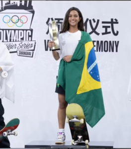 Rayssa Leal é campeã da etapa da China do Pré-Olímpico e garante vaga em Paris