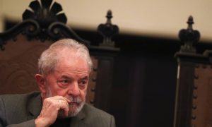MPF de SP denuncia Lula e Boulos por invasão do tríplex do Guarujá