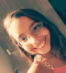 Menina morre após cair e bater a cabeça durante brincadeira com colegas na escola