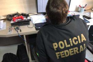 Polícia Federal faz operação em busca de hackers que vazaram exames de Bolsonaro