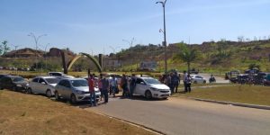 Motoristas por aplicativo cobram financiamento do Banco do Povo em Parauapebas