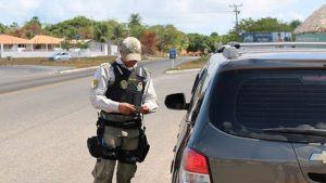 Multa de trânsito só tem validade se tiver duas notificações