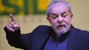 STJ nega recurso de Lula contra condenação no caso do tríplex de Guarujá