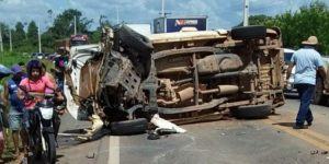 Acidente entre 3 veículos deixa destruição e mortes entre São Félix e Morada Nova