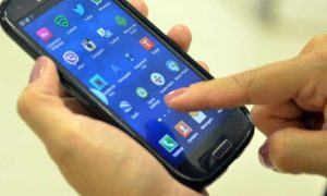 Segurança: oito tipos de aplicativos que você deve evitar baixar no smartphone