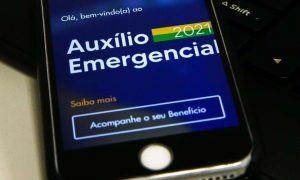 Auxílio emergencial é pago a beneficiários do Bolsa Família com NIS 1