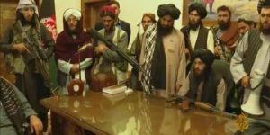 Facebook bane conteúdo do Talibã e postagens de apoio ao grupo