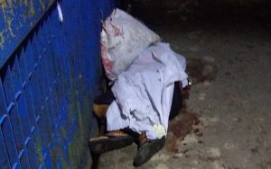 Morador de rua morre esfaqueado em passarela de Ananindeua