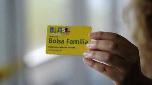 5,4 milhões de atendidos pelo Bolsa Família podem ter perdas com o Auxílio Brasil