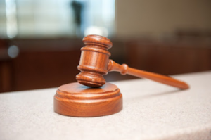 Quem pode pedir gratuidade de Justiça? Entenda o que é e quais as regras
