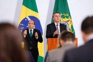 Bolsonaro autoriza participação de estudantes de escolas privadas sem bolsa no Prouni