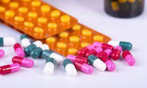Preços dos remédios vão subir até 10,89%; governo autoriza reajuste a partir desta sexta