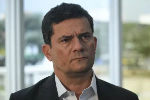 Moro vira réu em ação movida pelo PT por alegados prejuízos à Petrobras