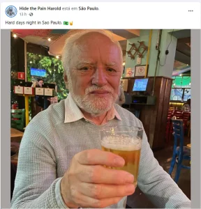 Homem do meme ‘rindo de nervoso’ visita São Paulo e posta fotos em boteco, no Pacaembu e no Ibirapuera
