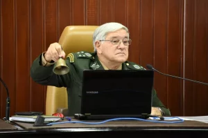 ‘Não temos que nos envolver’, diz general que preside Superior Tribunal Militar sobre eleições