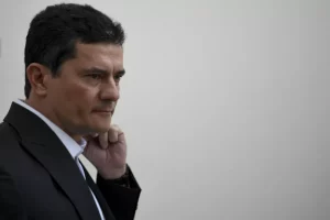 Ex-juiz Sergio Moro marca coletiva para anunciar pré-candidatura pelo União Brasil, mas não informa cargo