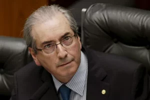 Justiça suspende resolução da Câmara que tornava Eduardo Cunha inelegível e ex-deputado pode concorrer nas eleições