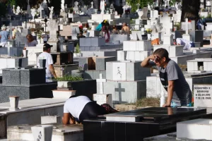 Dia dos Pais: cerca de 30 mil pessoas devem visitar os cemitérios públicos de Belém no fim de semana