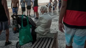 Por que população brasileira fica mais feminina e idosa — e como isso molda futuro do país