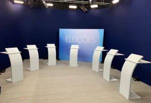 TV Globo e afiliadas promovem debates entre candidatos aos governos dos 26 estados e do DF nesta terça-feira