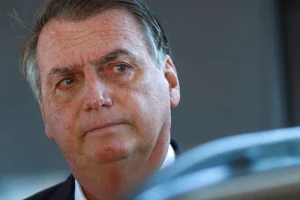 Moraes autoriza que PF tome novo depoimento de Bolsonaro sobre trama golpista envolvendo Marcos do Val