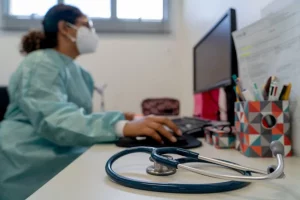 Mais Médicos abre edital com novidades para incentivar inscrições