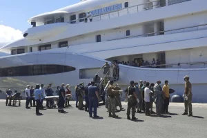 Naufrágio na costa da Grécia deixa 78 mortos