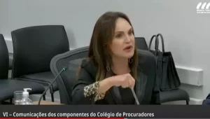 Procuradora de GO reclama de salário de R$ 35 mil: ‘Meu dinheiro é só para fazer as minhas vaidades’