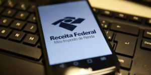 Receita abre consulta ao maior lote de restituição do IR; veja se vai receber